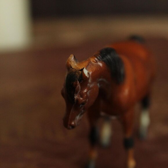 Vintage 1970s Breyer Horse, Bay Arabian Mare, G1 #5011, Maureen Love - Picture 8 of 10